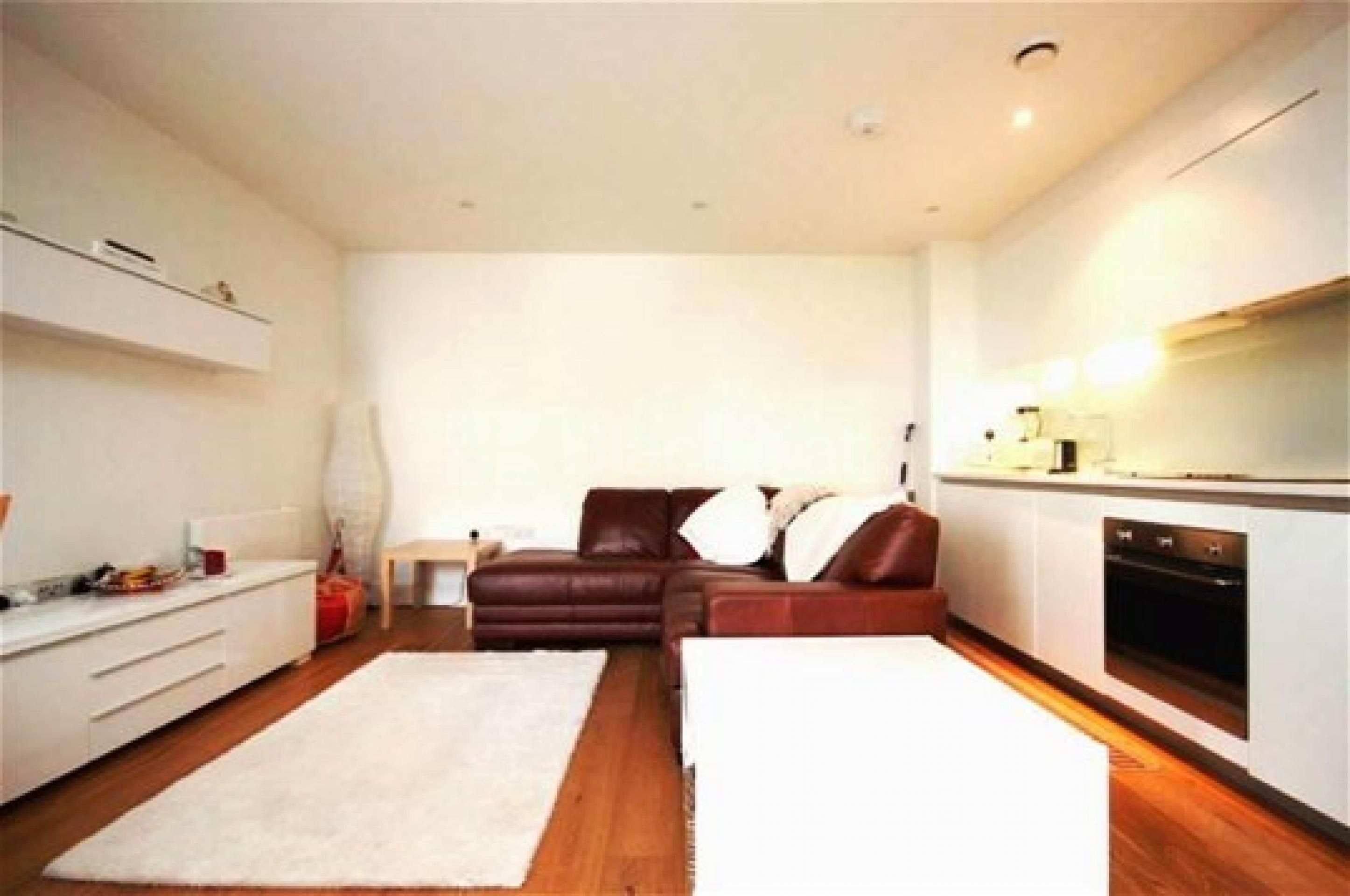 			PRIVATE SECURE DEVELOPMENT!, 1 Bedroom, 1 bath, 1 reception Flat			 Tiltman place (Formally Hornsey road baths), Holloway / Finsbury park N7